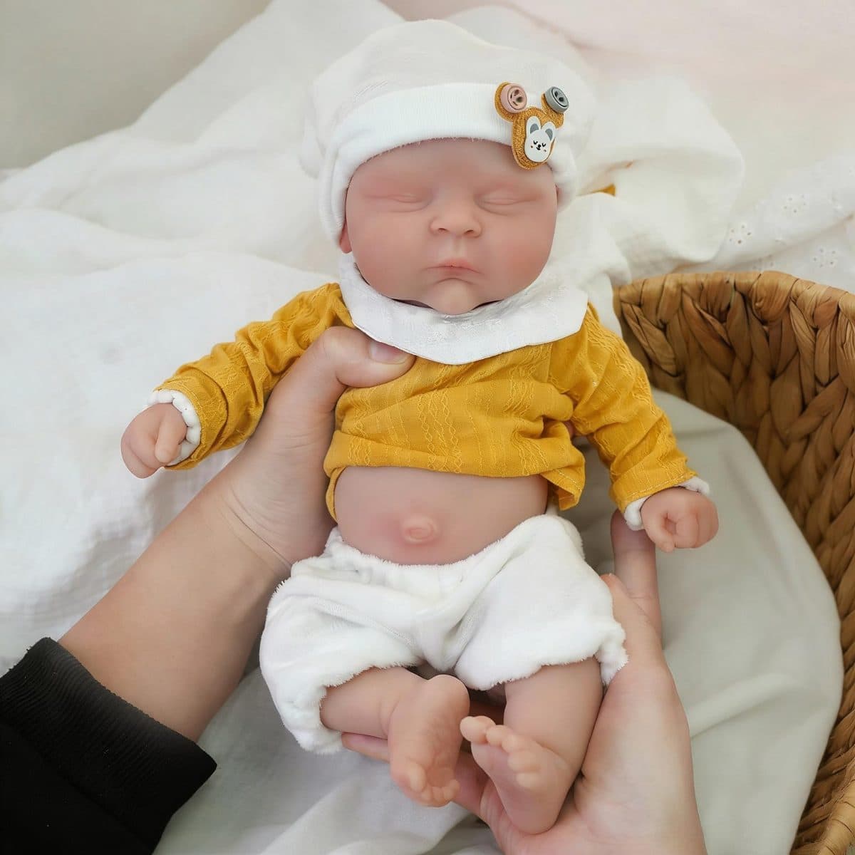 Bebê Reborn 💛 SÓLIDO 🤍 Abre a boca 🤎